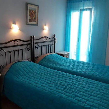 Hotel Asteri *